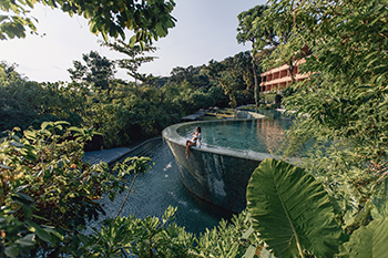 Photo shoot in Phuket — portfolio of photographer Nikita Semagin